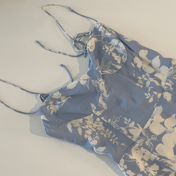 Reformation Juliette Dress Aliso Pale blue White Floral Print Size 0 - Picture 3 of 11